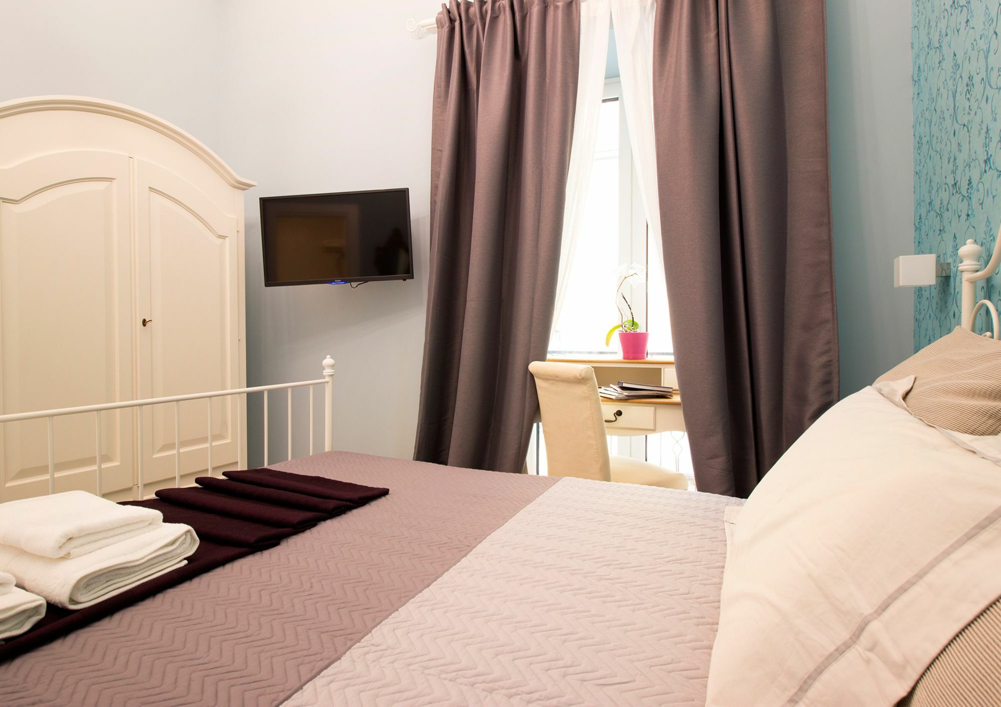 Real Giardinetto A Toledo Otel Napoli Dış mekan fotoğraf